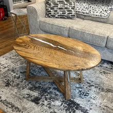 Load image into Gallery viewer, Oak Coffee Table