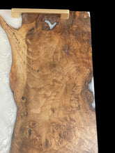 Load image into Gallery viewer, Ivory Myrtle Charcuterie
