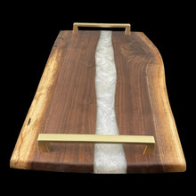 Load image into Gallery viewer, Arctic Swirl Walnut Charcuterie