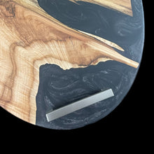 Load image into Gallery viewer, Moonlight Locust Oval Charcuterie