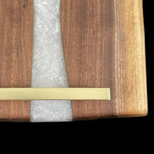 Load image into Gallery viewer, Arctic Swirl Walnut Charcuterie