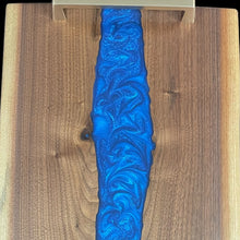 Load image into Gallery viewer, Violet Blue Walnut Charcuterie
